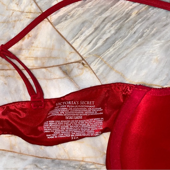 Gorgeous VS Very Sexy Red Push Up Bra 32A Red Eyelash Chantilly lace - Picture 8 of 8